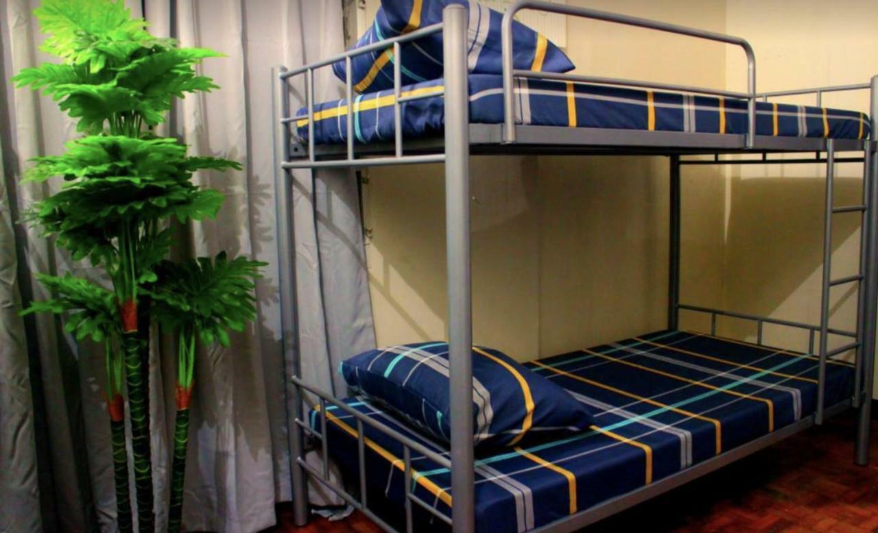 Tagaytay Modern Guesthouse - City Center Tagaytay City Pokój zdjęcie
